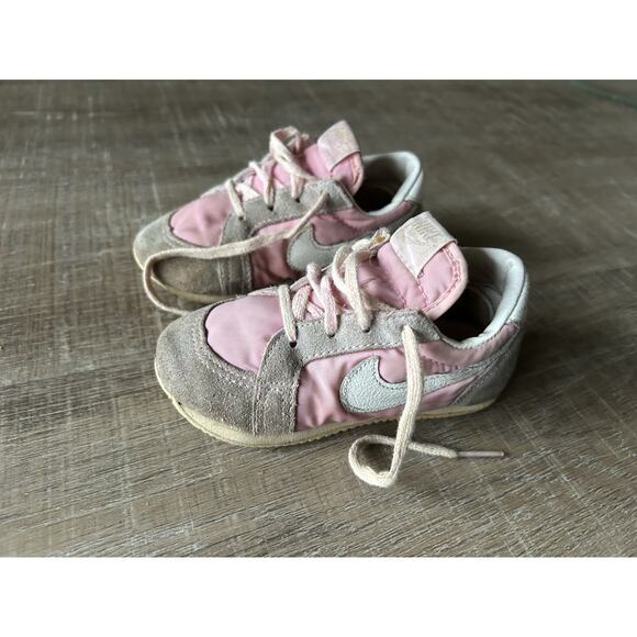Nike Other - Vintage Nike Baby Toddlers Sneakers Pink White Shoes 6.5 Cortez 850507 80s